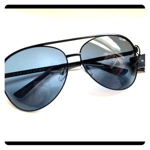 Quay vivienne sunglasses